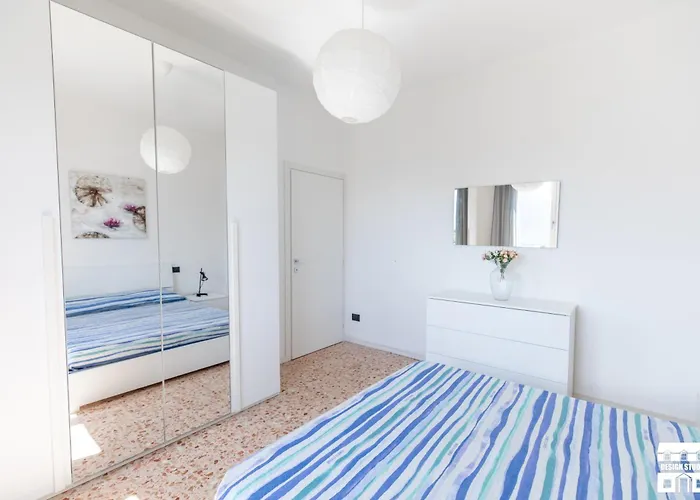 Casa Martina By Design شقة Perledo